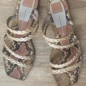 Dolce Vita natural raffia sandals size 10